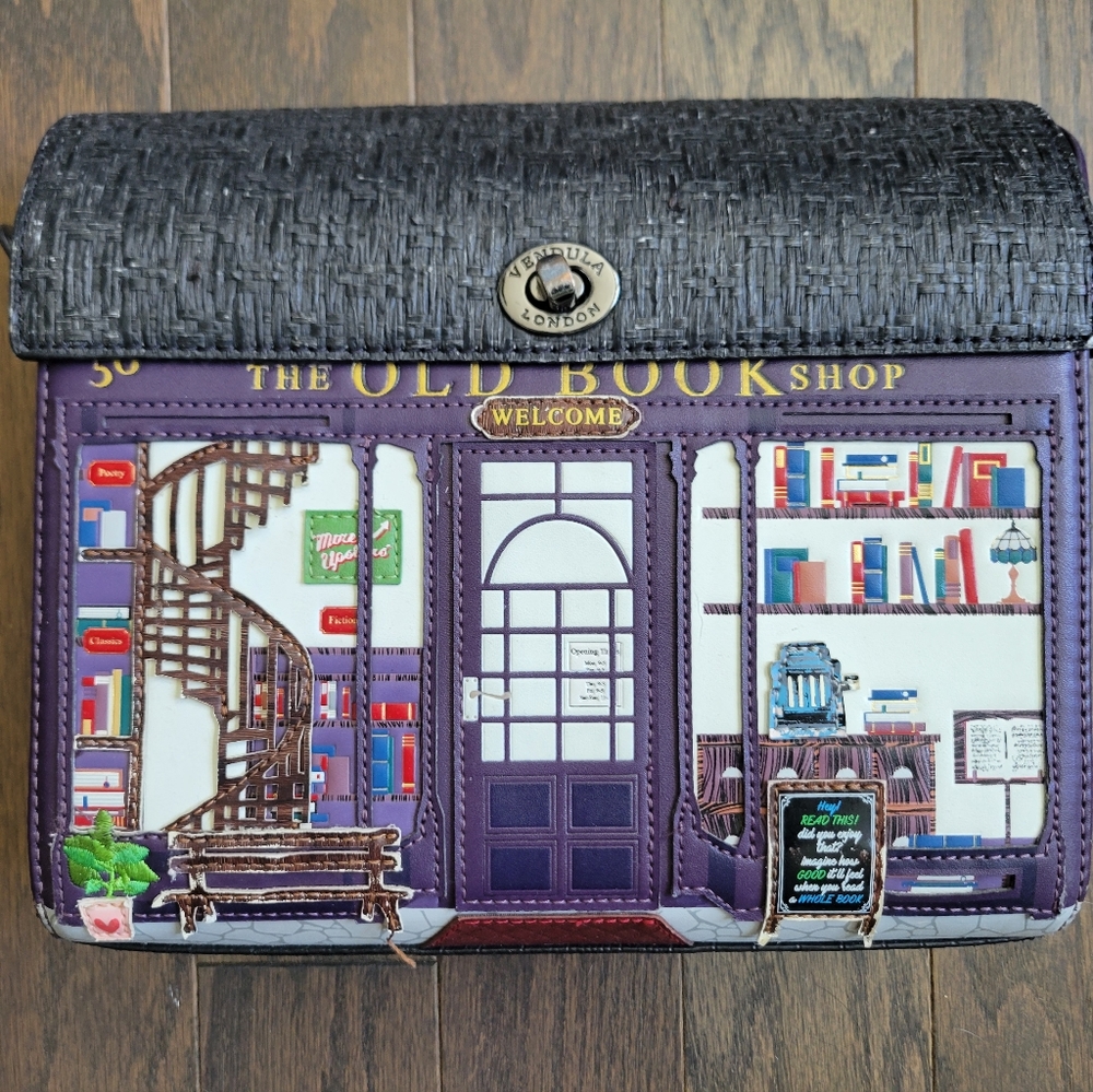 Vendula London Old Bookshop Box Bag